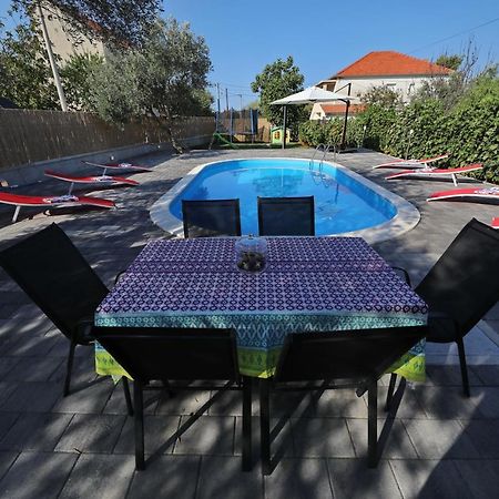 Apartment With Private Pool Sukosan Exterior photo