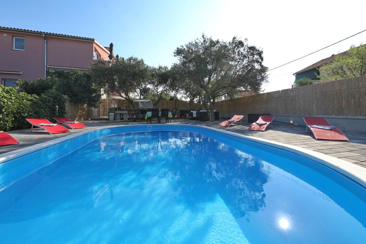 Apartment With Private Pool Sukosan Exterior photo