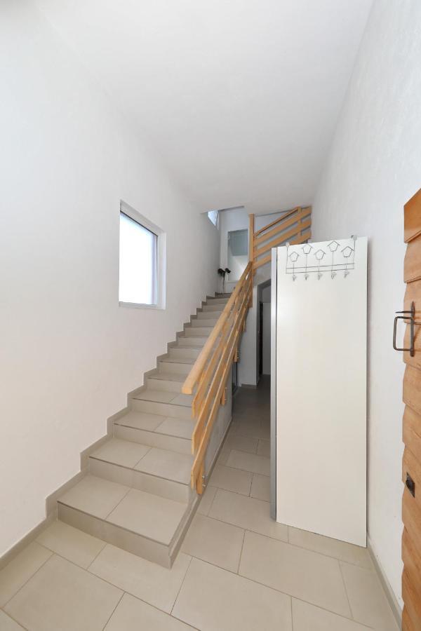Apartment With Private Pool Sukosan Exterior photo