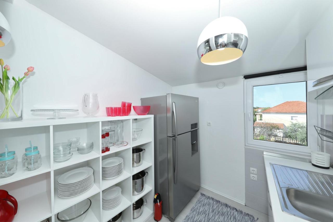 Apartment With Private Pool Sukosan Exterior photo